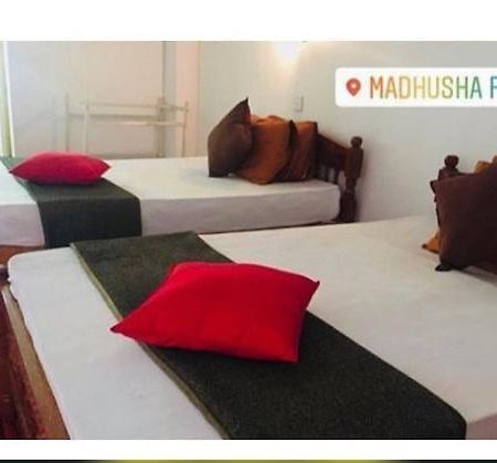 Madhusha Rest Hotel Maskeliya Luaran gambar